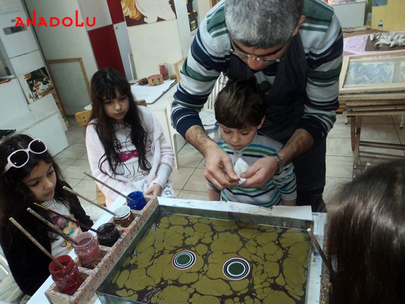 Çocuklar İçin Ebru Atölyeleri Çukurovada