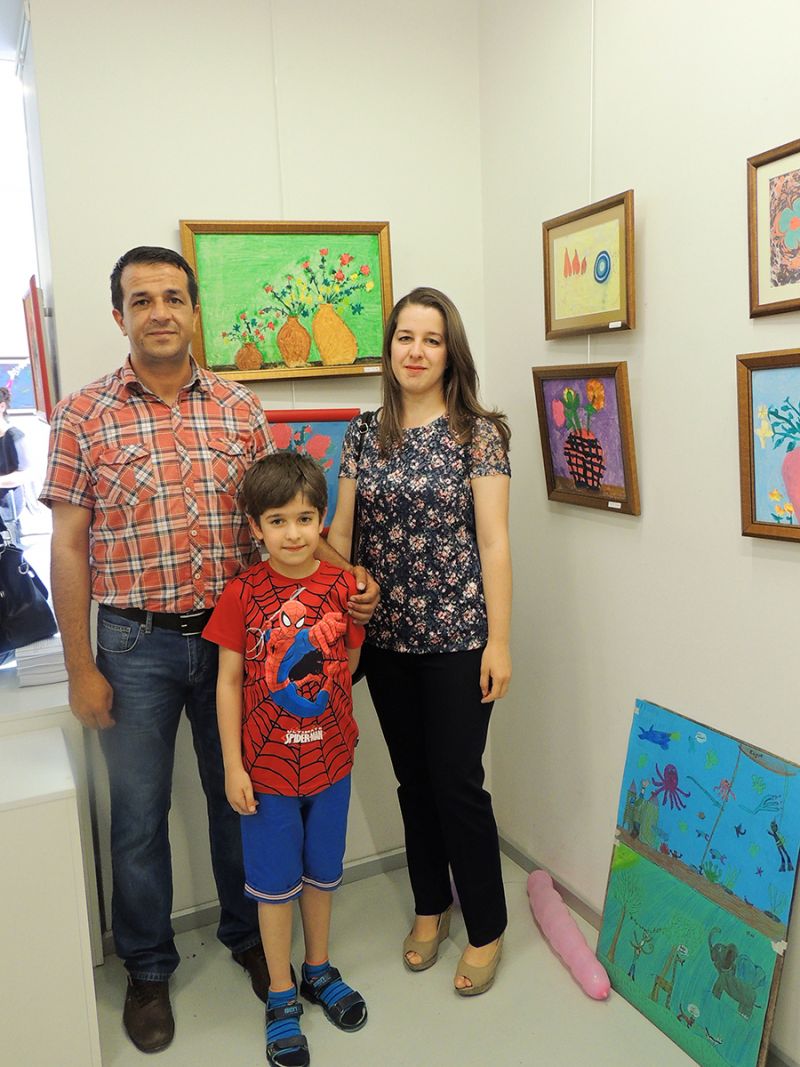 Çocukların Açtığı Resim Sergileri Çukurovada