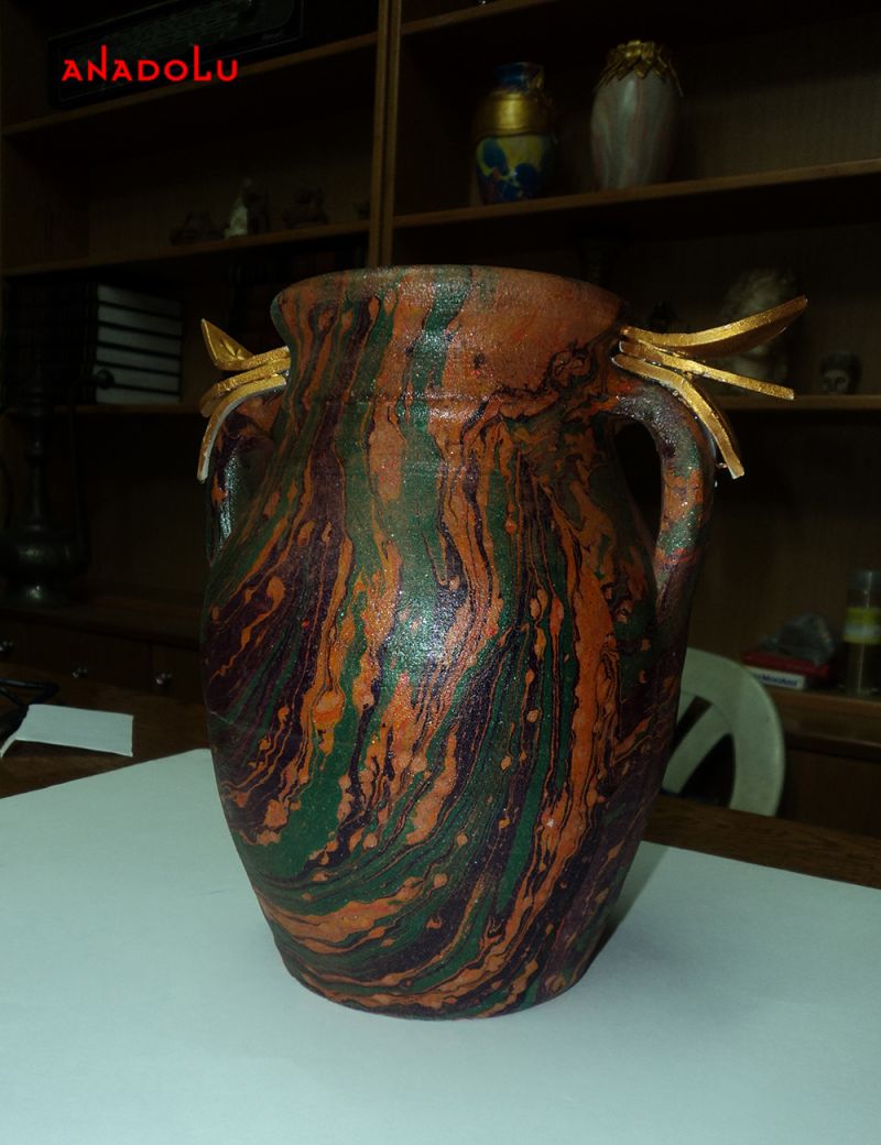 Vazo Üzerine Ebru Yapımları Çukurovada