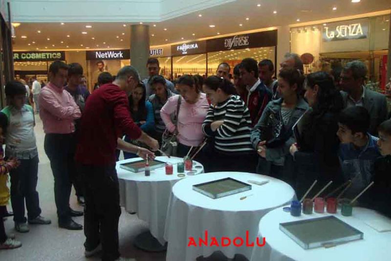 Alış Veriş Merkezleri İçin Ebru Gösterisi Düzenleyen Kurumlar Çukurovada