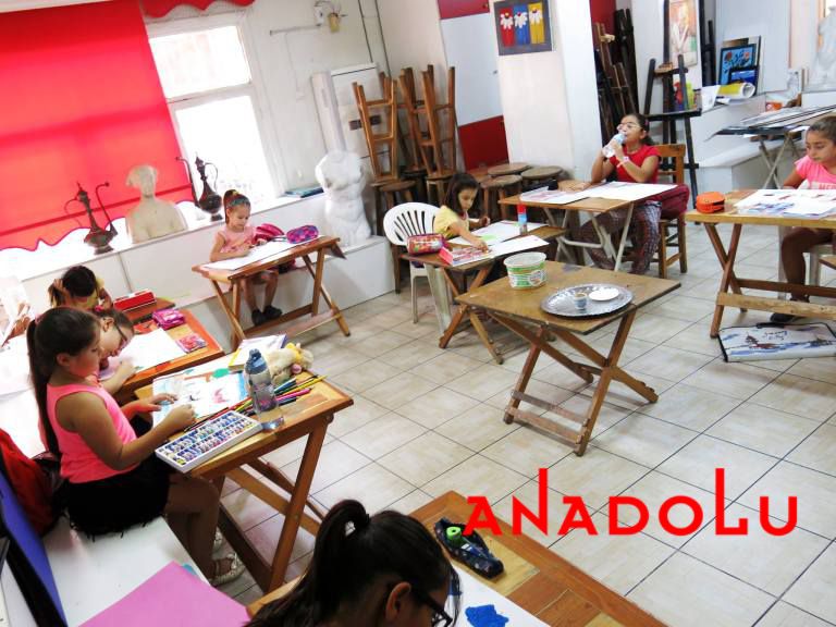 Çocuklara Yönelik Sanat Dersleri Çukurovada