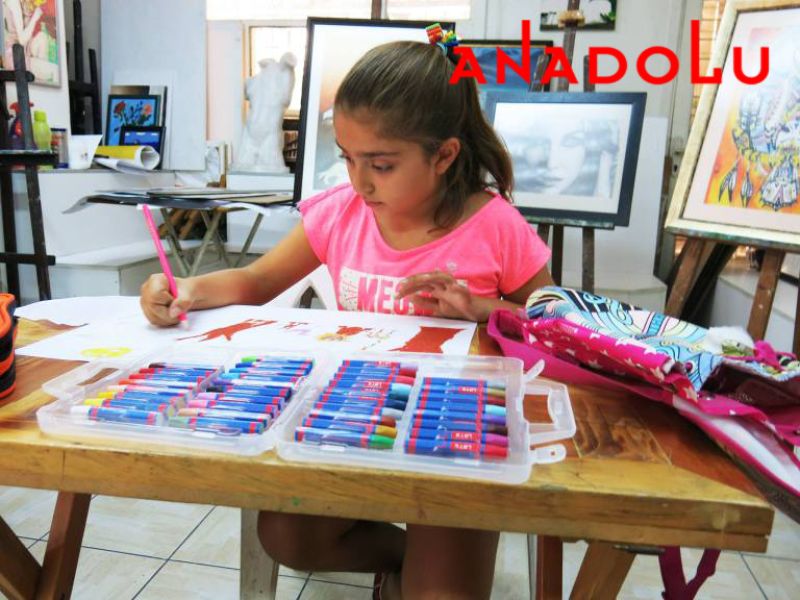 Çocuklar Yönelikler Güzel Sanatlar Kursu Çukurovada