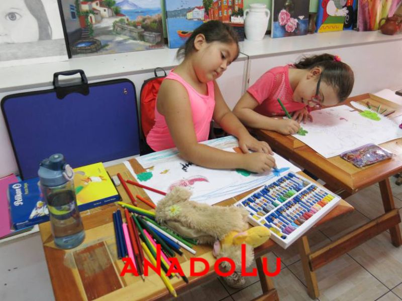 Çocuklar Yönelikler Güzel Sanatlar Kursu Çukurovada