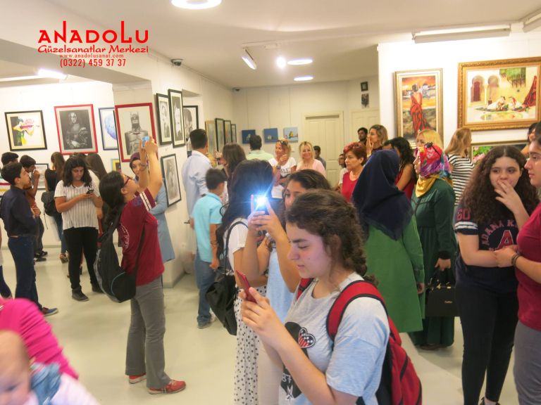 GSF Hazırlık Kurslarında Sergiler Çukurovada