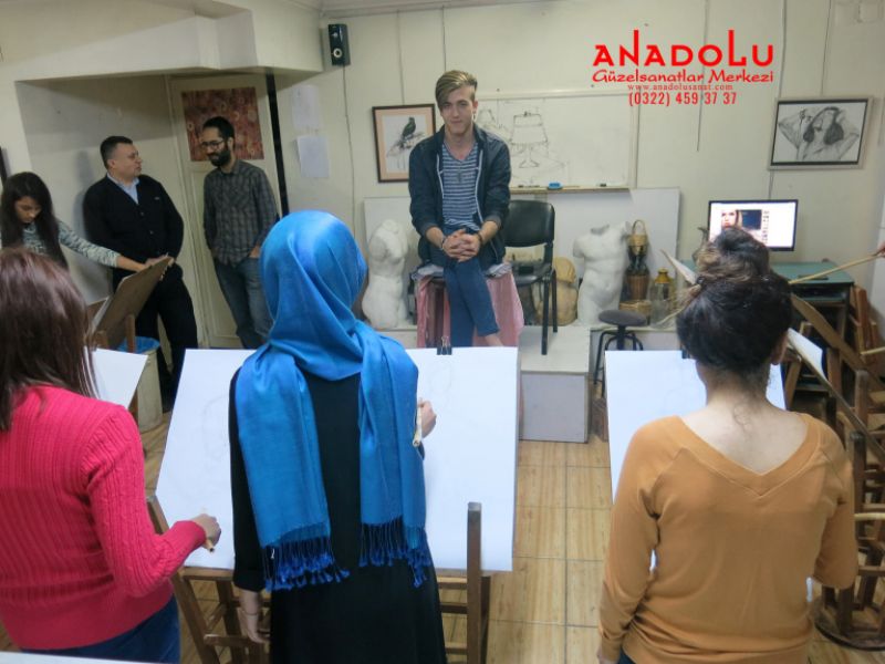 Güzel Sanatlar Fakülteleri İçin Hazırlık Kursları Çukurovada