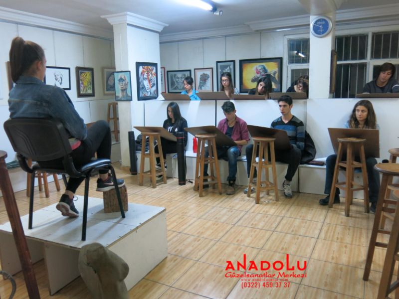 Anadolu Güzel Sanatlarda Modelden Desen Çalışmaları Çukurovada