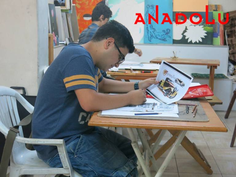 Renkli Kuruboya Araba Çizimi Çukurovada