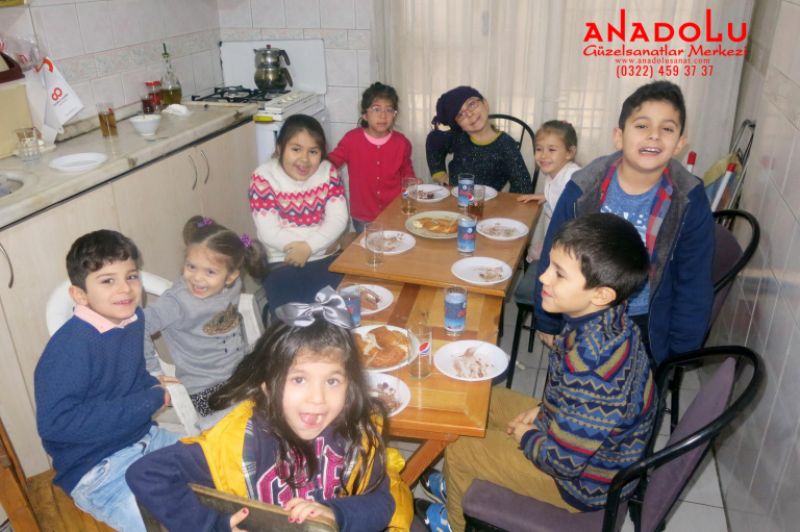 Çocuklara Yönelik Bilim Sanat Etkinlikleri Çukurovada