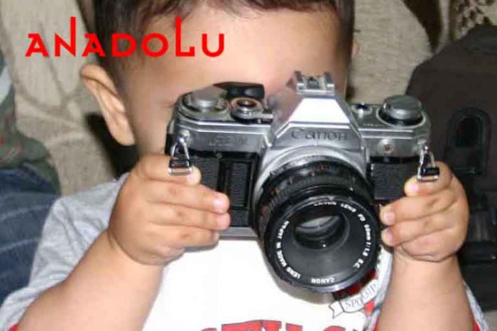 Fotoğraf Çeken Bebek Çukurovada